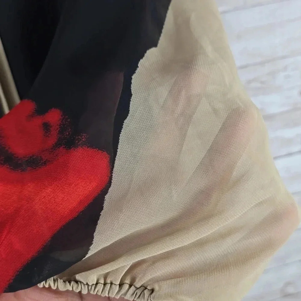 Vince Camuto | Top | Long Sleeve | Pleated front | Red and Black | Size XS - Picture 6 of 8